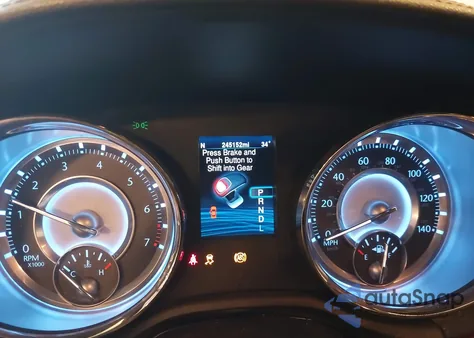 2013 Chrysler 300 Motown из США, поврежденный, VIN 2C3CCARG1DH551862